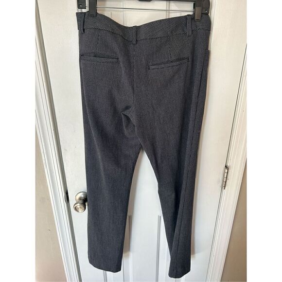 Express dress pants size 6s gray (short) - Picture 3 of 5